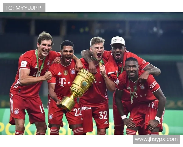 德国足球巨星拜仁慕尼黑的传奇球员与辉煌成就解析