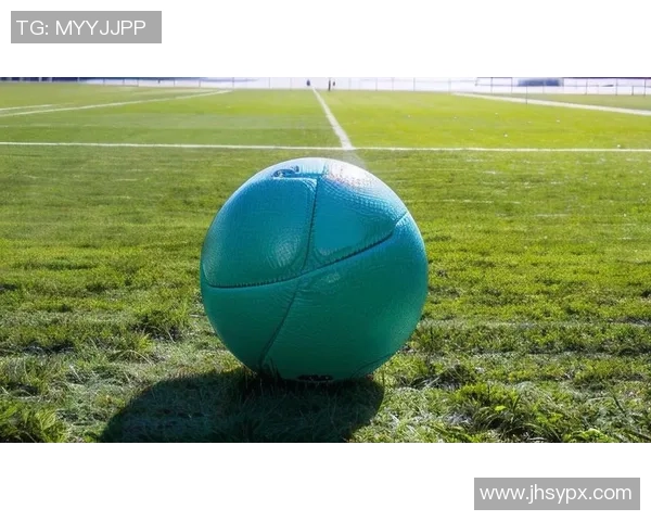 盘点足坛巨星高清美图赏析感受球场内外魅力瞬间